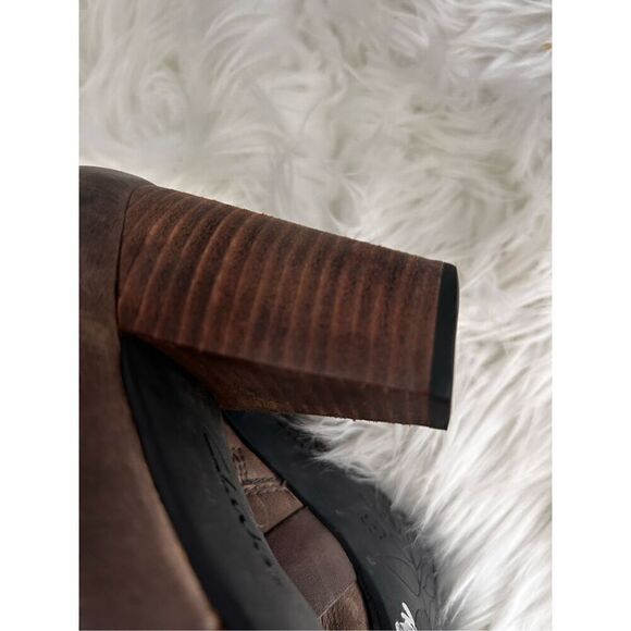 Clark’s brown/gray shoes size 7 m - Picture 5 of 8